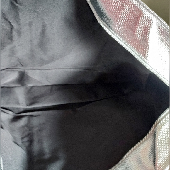 NWT Victoria's Secret Tote Bag - Picture 3 of 3